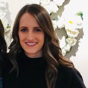 Meet your Posher, Alexandra